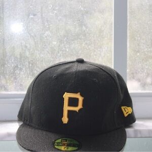 Pittsburg Pirates Fitted